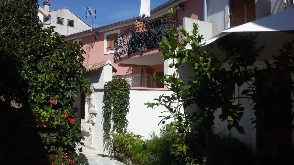 Apartment Elda Petrčane Exterior foto